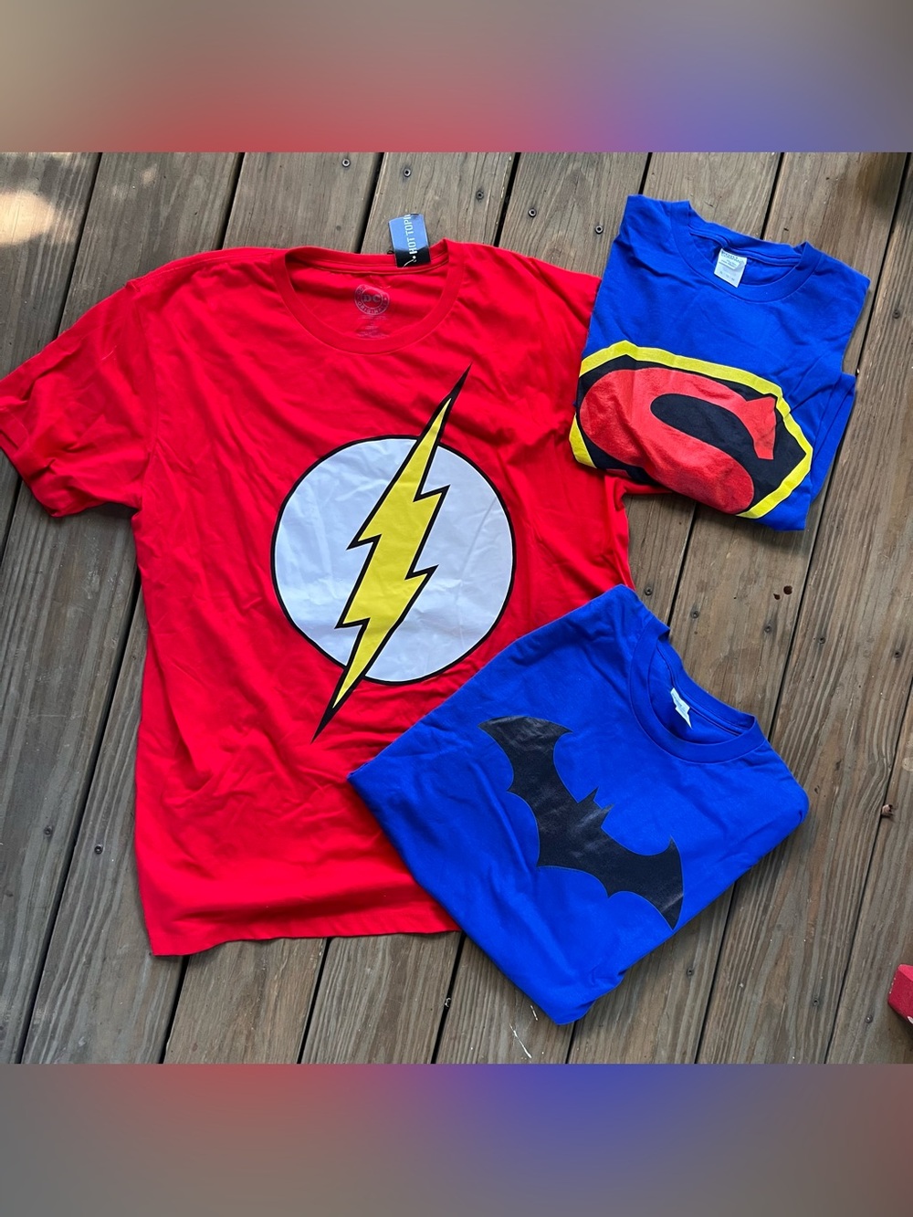 3 DC Comics XL Fan Favorites Tshirts. Batman Flash & Superman. Licensed, Cotton.